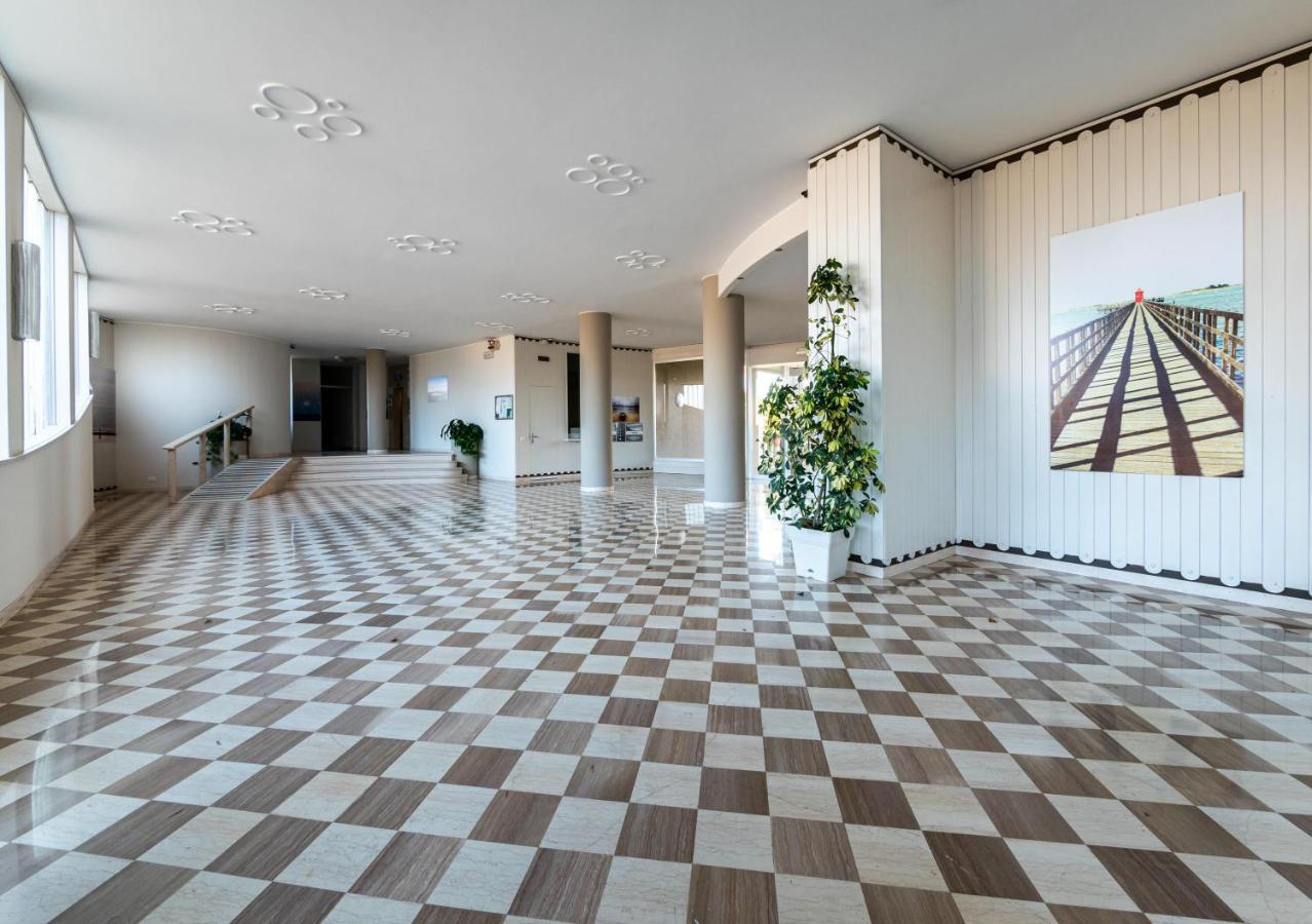 Condominio Duna Линяно Сабиадоро Екстериор снимка